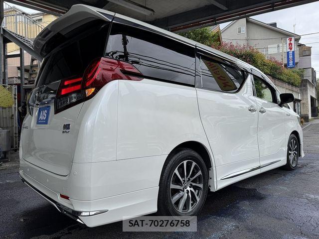 Toyota ALPHARD HYBRID 2015-11 7356720-10
