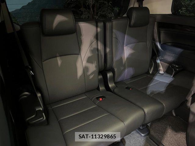 Toyota ALPHARD HYBRID 2022-06 7356710-11