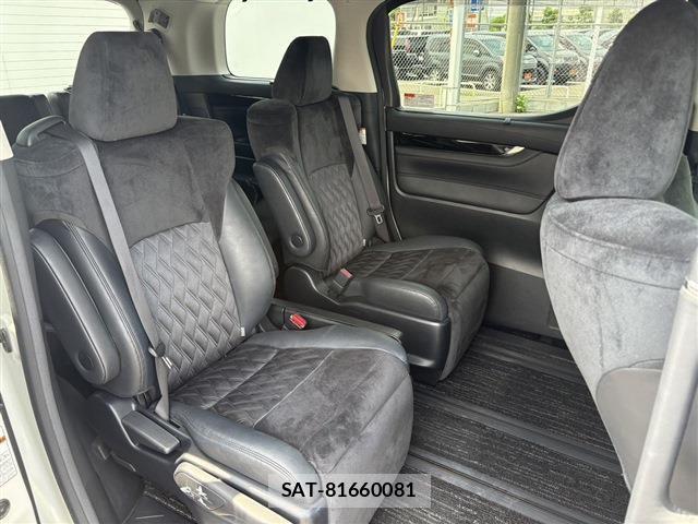 Toyota ALPHARD HYBRID 2017-08 7391244-16