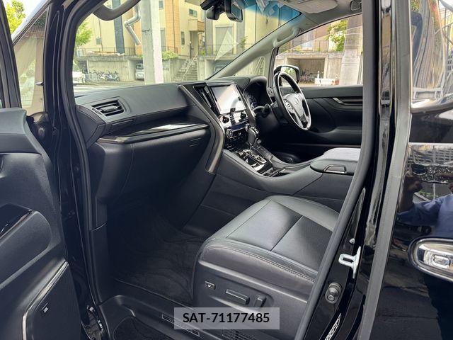 Toyota ALPHARD HYBRID 2017-08 7391238-24