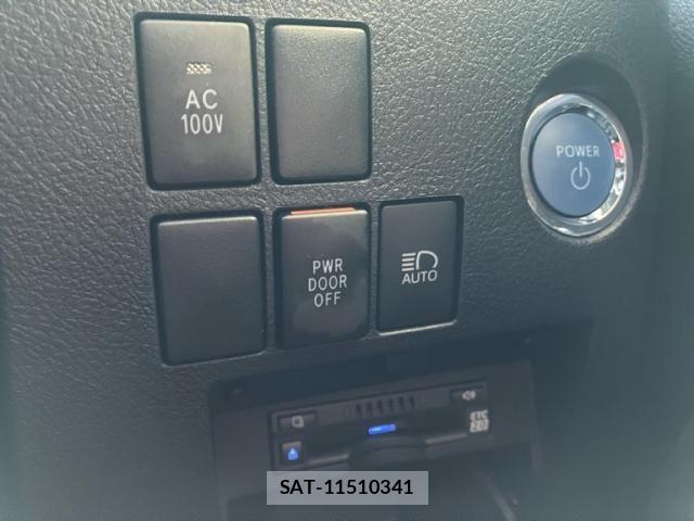 Toyota ALPHARD HYBRID 2020-11 7391240-24