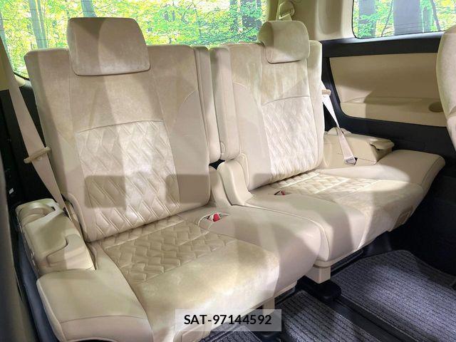 Toyota ALPHARD HYBRID 2021-08 7391237-9