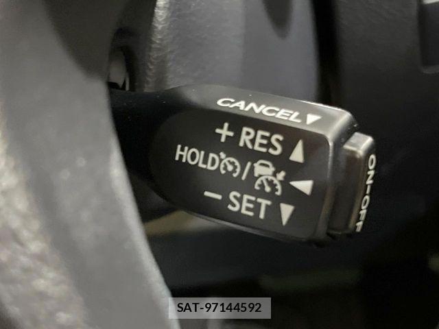 Toyota ALPHARD HYBRID 2021-08 7391237-5