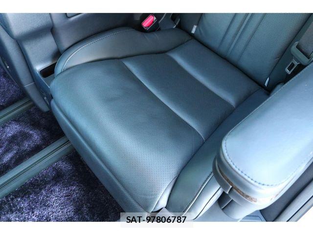 Toyota ALPHARD HYBRID 2020-01 7452706-18