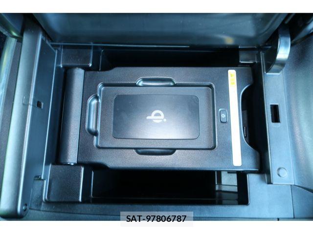 Toyota ALPHARD HYBRID 2020-01 7452706-21