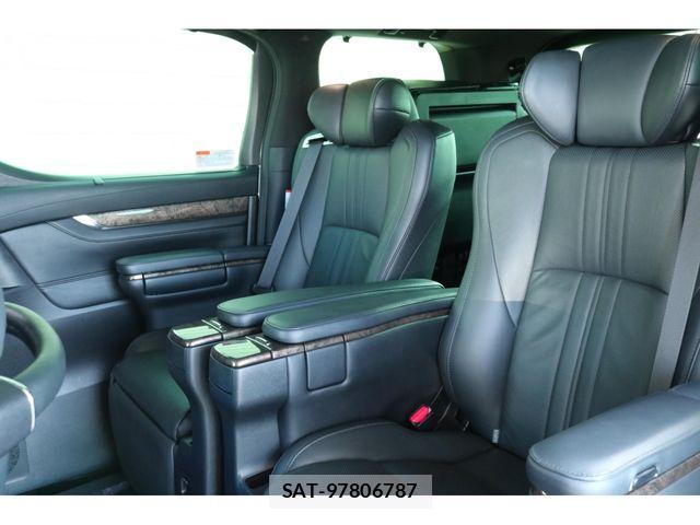 Toyota ALPHARD HYBRID 2020-01 7452706-3