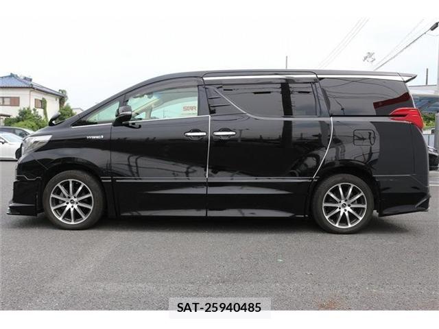 Toyota ALPHARD HYBRID 2017-04 7452719-9