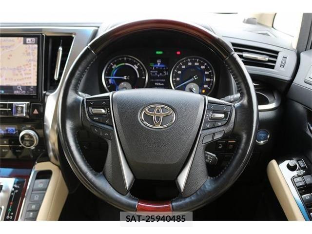 Toyota ALPHARD HYBRID 2017-04 7452719-17