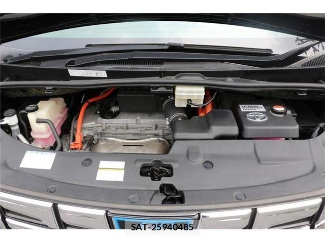 Toyota ALPHARD HYBRID 2017-04 7452719-18