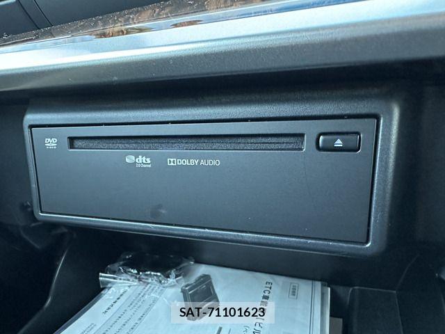 Toyota ALPHARD HYBRID 2023-04 7452711-11