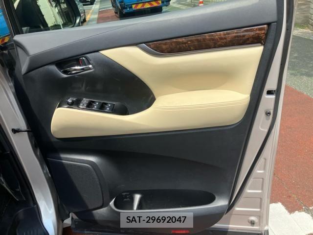 Toyota ALPHARD HYBRID 2019-12 7452718-15