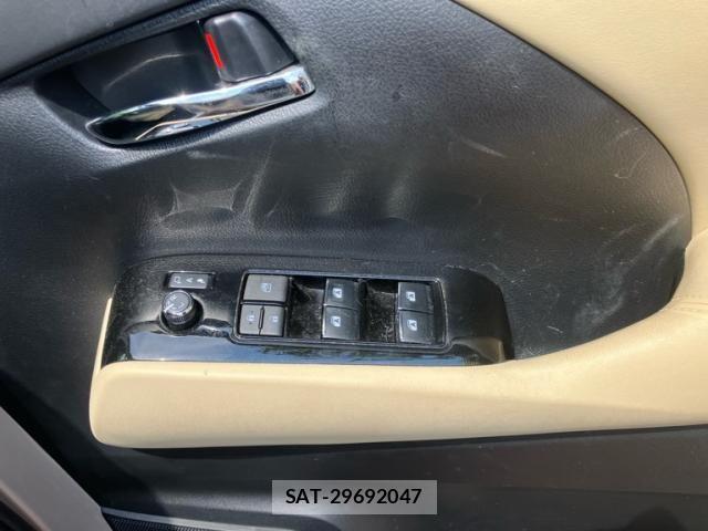 Toyota ALPHARD HYBRID 2019-12 7452718-16
