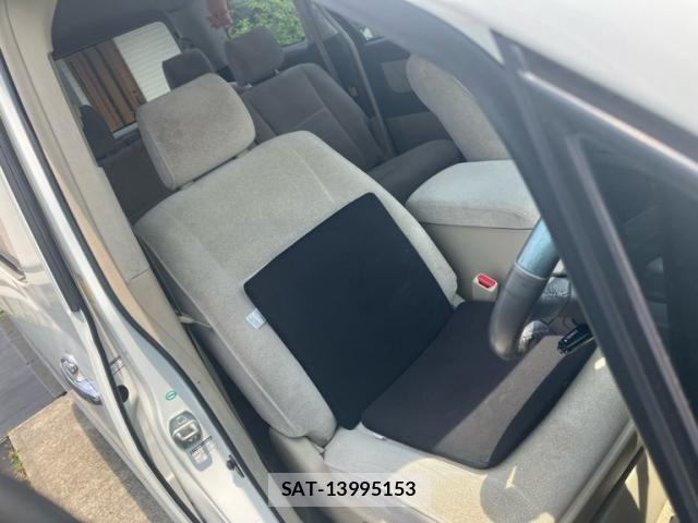 Toyota ALPHARD HYBRID 2006-02 7452726-13
