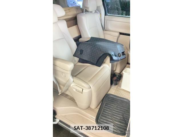 Toyota ALPHARD HYBRID 2012-05 7452724-9