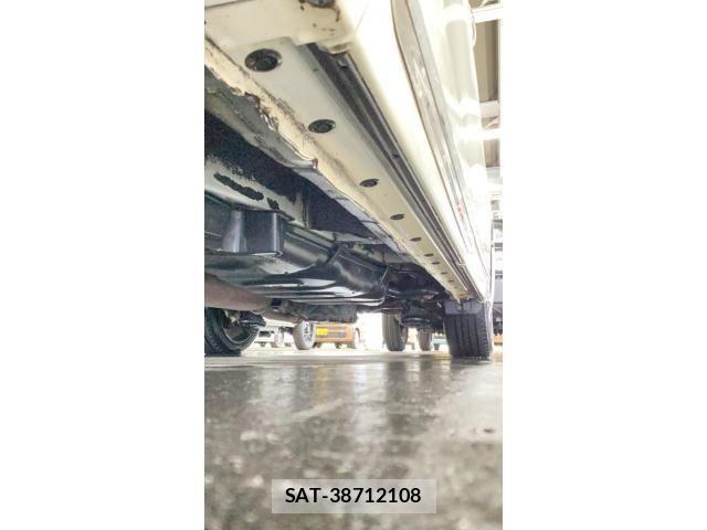 Toyota ALPHARD HYBRID 2012-05 7452724-18