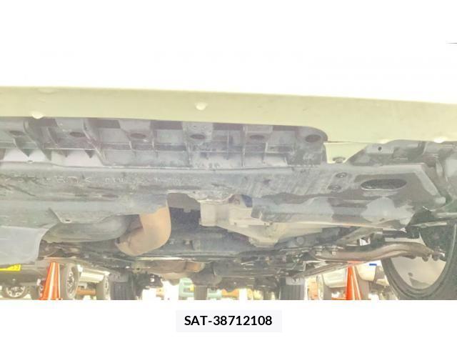 Toyota ALPHARD HYBRID 2012-05 7452724-19