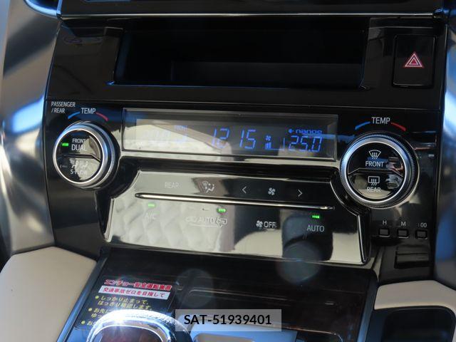 Toyota ALPHARD HYBRID 2018-11 7452721-10