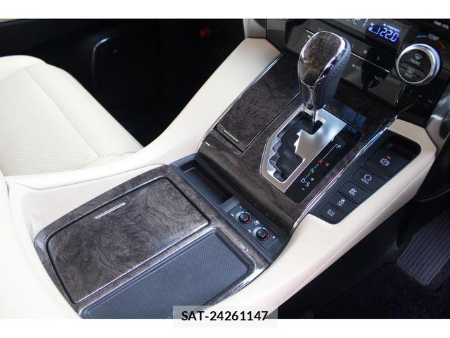 Toyota ALPHARD HYBRID 2021-03 7452708-21