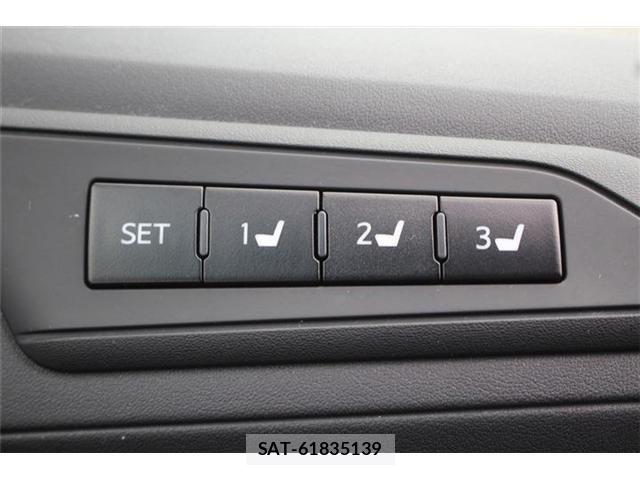 Toyota ALPHARD HYBRID 2018-02 7499398-27