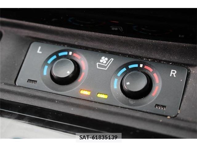 Toyota ALPHARD HYBRID 2018-02 7499398-4