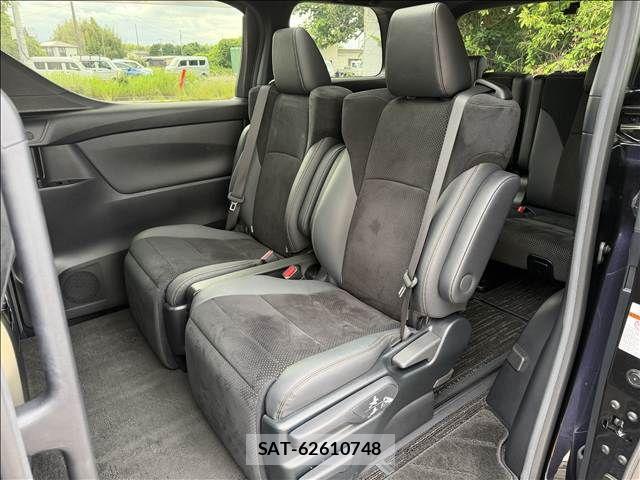 Toyota ALPHARD HYBRID 2021-09 7499391-9