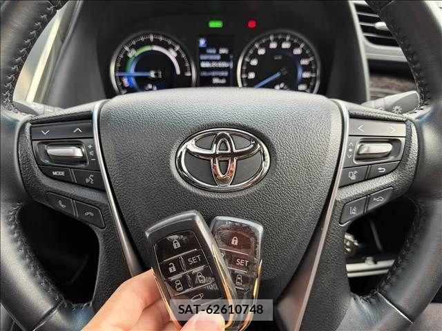 Toyota ALPHARD HYBRID 2021-09 7499391-17