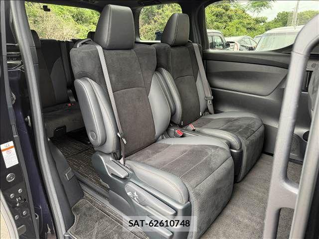 Toyota ALPHARD HYBRID 2021-09 7499391-25