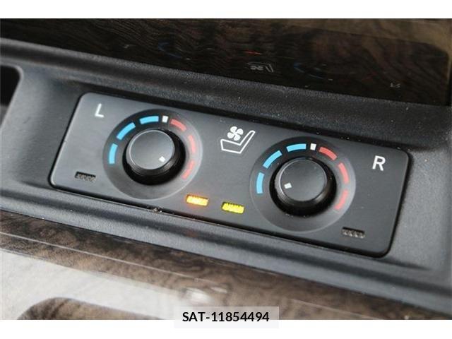 Toyota ALPHARD HYBRID 2023-01 7499393-6