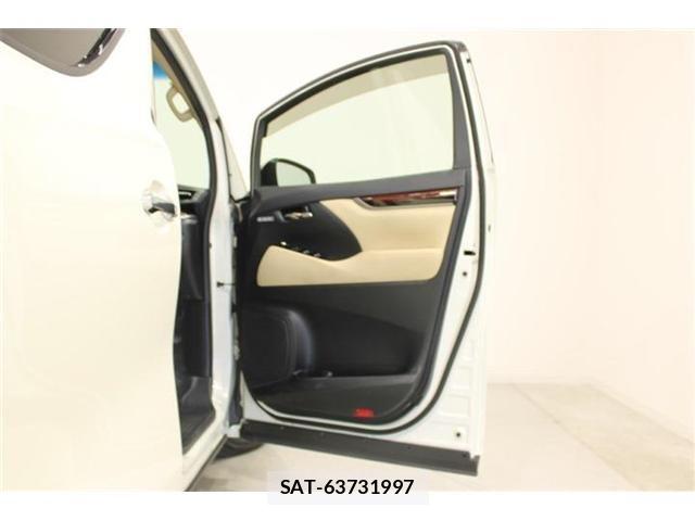 Toyota ALPHARD HYBRID 2015-04 7499399-28
