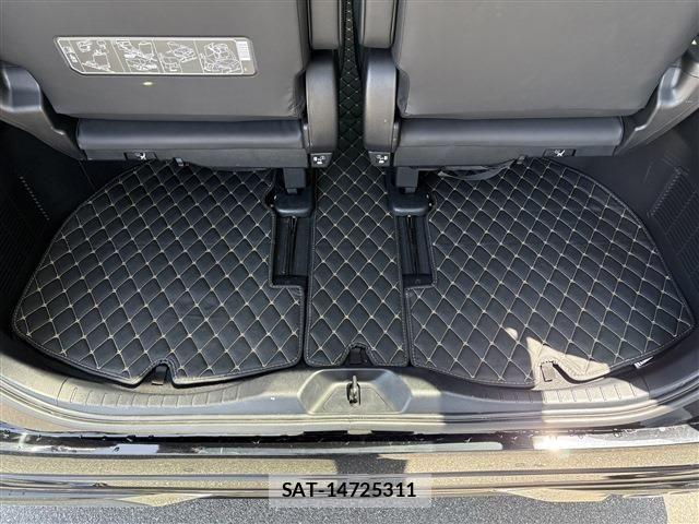 Toyota ALPHARD HYBRID 2022-10 7499387-24
