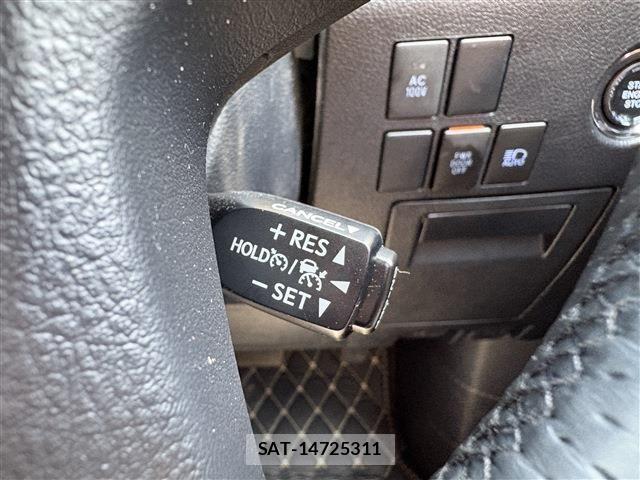 Toyota ALPHARD HYBRID 2022-10 7499387-28