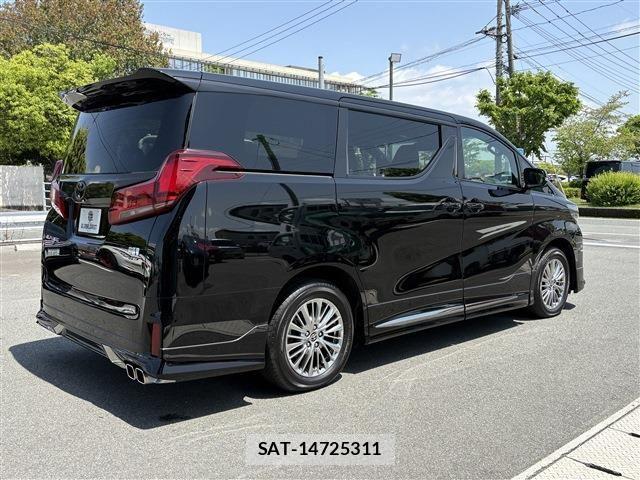 Toyota ALPHARD HYBRID 2022-10 7499387-2