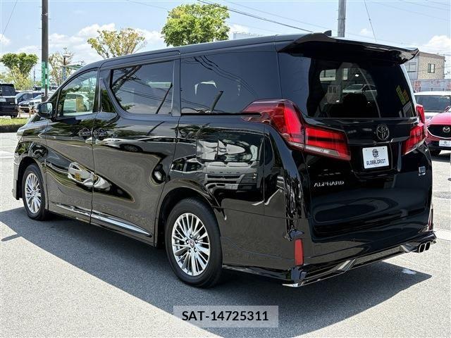 Toyota ALPHARD HYBRID 2022-10 7499387-6