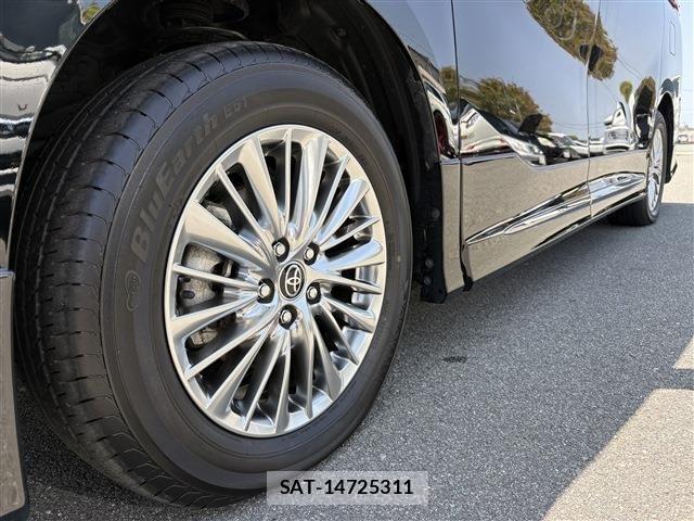 Toyota ALPHARD HYBRID 2022-10 7499387-8