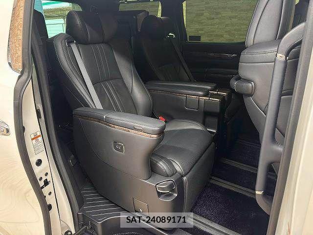 Toyota ALPHARD HYBRID 2021-08 7499382-5