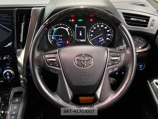 Toyota ALPHARD HYBRID 2021-07 7561794-10