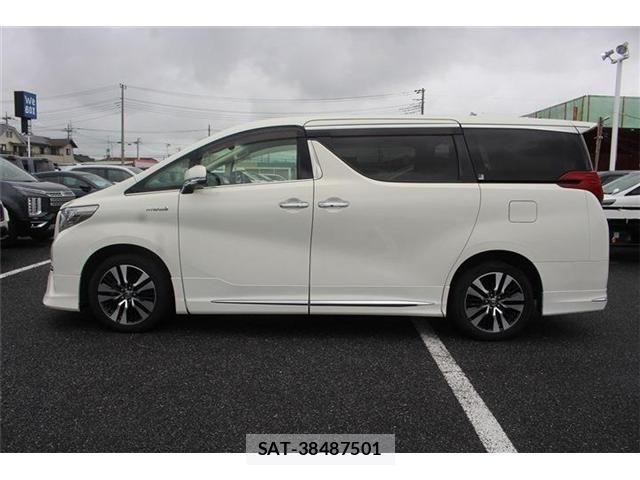 Toyota ALPHARD HYBRID 2016-06 7561798-9