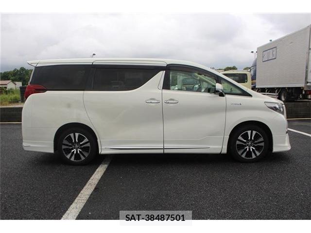 Toyota ALPHARD HYBRID 2016-06 7561798-11