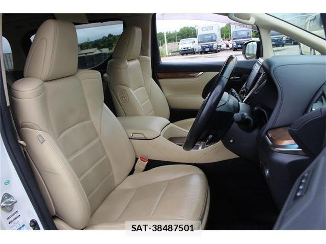 Toyota ALPHARD HYBRID 2016-06 7561798-19