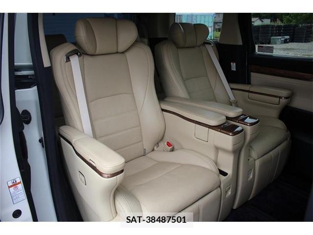 Toyota ALPHARD HYBRID 2016-06 7561798-20