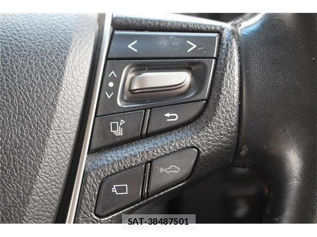 Toyota ALPHARD HYBRID 2016-06 7561798-27
