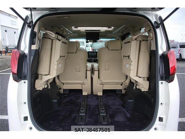 Toyota ALPHARD HYBRID 2016-06 7561798-28