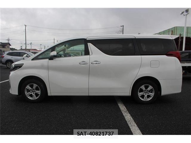 Toyota ALPHARD HYBRID 2022-02 7561797-10