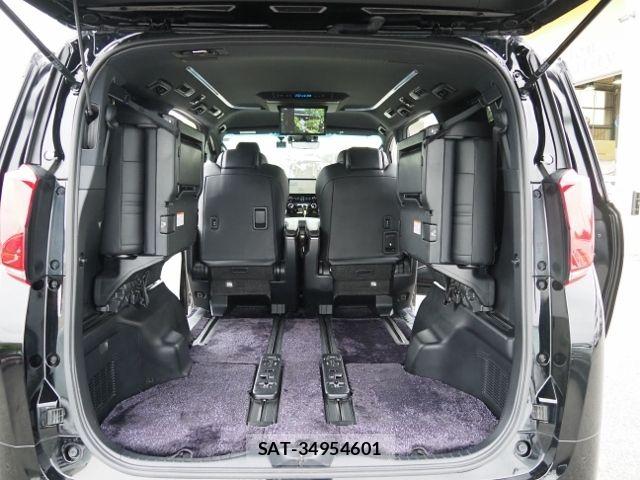 Toyota ALPHARD HYBRID 2021-04 7614771-17