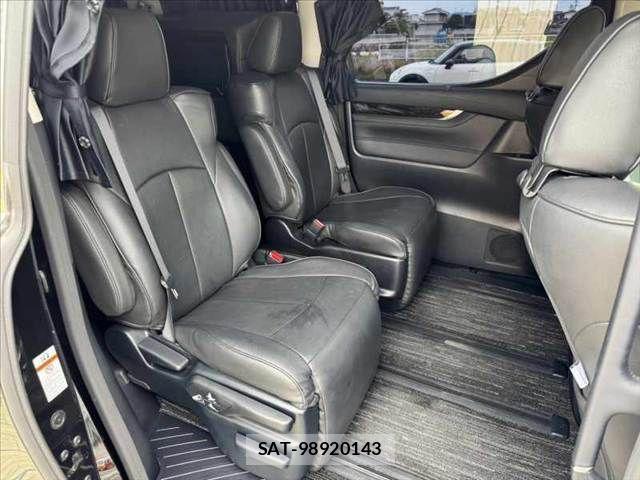 Toyota ALPHARD HYBRID 2016-04 7614792-17