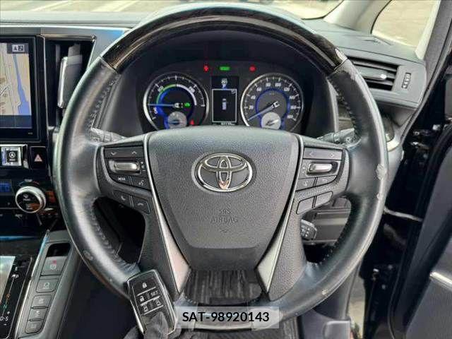 Toyota ALPHARD HYBRID 2016-04 7614792-4