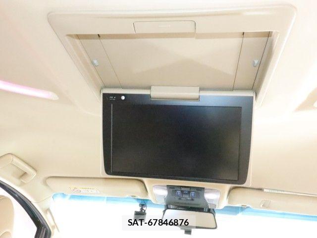 Toyota ALPHARD HYBRID 2021-07 7614783-10