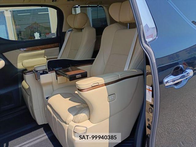 Toyota ALPHARD HYBRID 2017-11 7614790-11