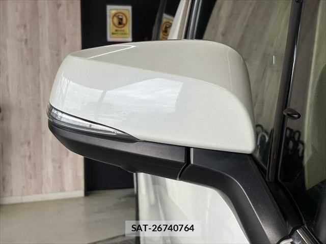 Toyota ALPHARD HYBRID 2018-08 7614785-28