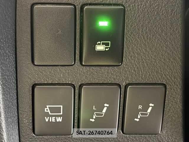Toyota ALPHARD HYBRID 2018-08 7614785-6